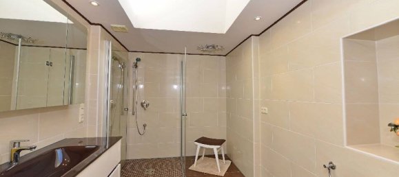 Casa de 5 habitaciónes en Rhein-Sieg, Germany No. 358599 5