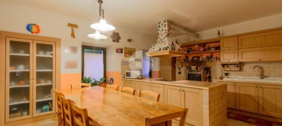 3 bedrooms House in Marano di Valpolicella, Italy No. 272900 4