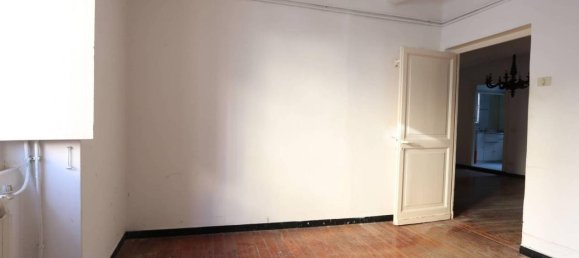 2-Zimmer Wohnung in Genoa, Italy, Nr. 36745 10