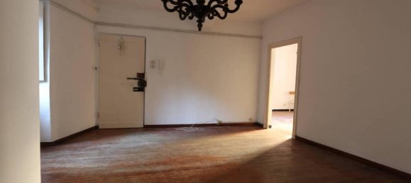 2-Zimmer Wohnung in Genoa, Italy, Nr. 36745 7