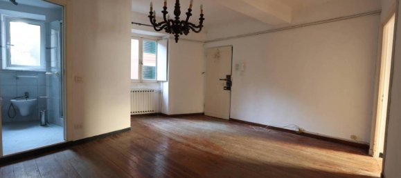 2-Zimmer Wohnung in Genoa, Italy, Nr. 36745 5