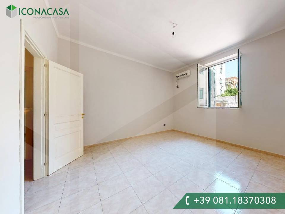 4غرفة منزل في Arzano, Italy رقم 18537