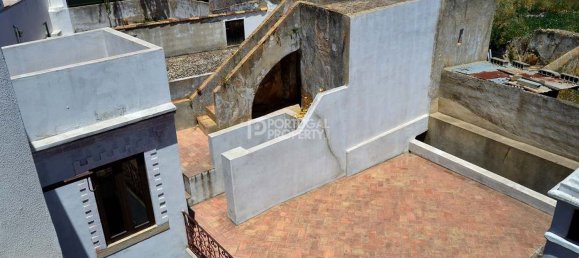 8 bedrooms House in Faro, Portugal No. 121272 13