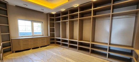 Villa 5+2 in Istanbul, Turkey No. 24706 11