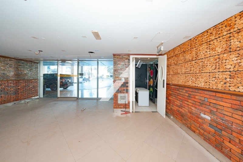 Магазин 89.5м² в Дубай, ОАЭ № 56956