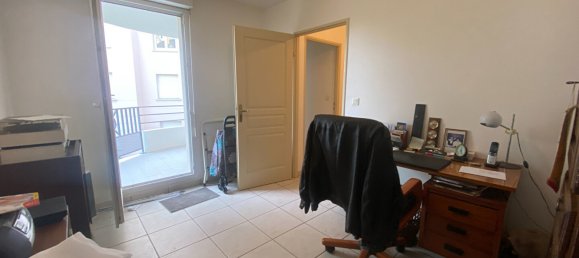 Apartamento de 2 dormitorios en Orleans, France No. 40330 6