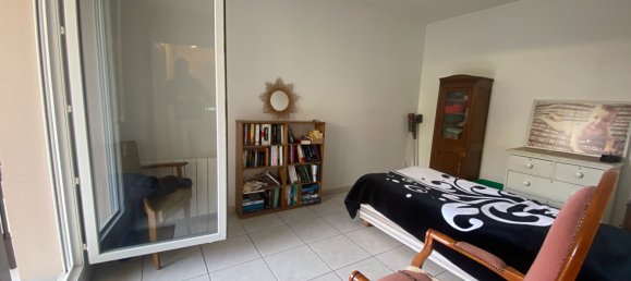 Apartamento de 2 dormitorios en Orleans, France No. 40330 9
