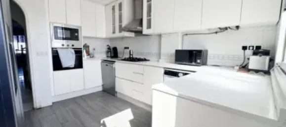 2 bedrooms Duplex in Granada, Spain No. 142687 4