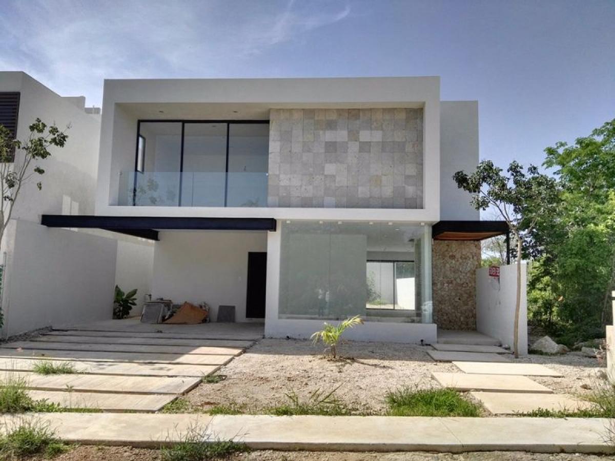 3 bedrooms House in Merida, Mexico No. 46187