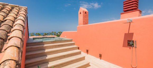 4 Schlafzimmer Wohnung in Estepona, Spain, Nr. 10087 3