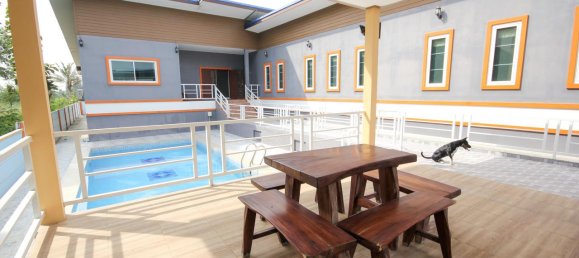 8 chambres Café / restaurant à Hua Hin, Thailand No. 6773 5