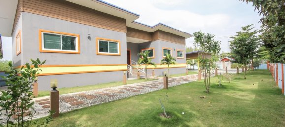 8 chambres Café / restaurant à Hua Hin, Thailand No. 6773 3