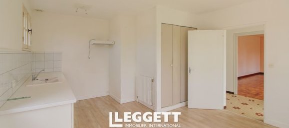 3 bedrooms House in Deux-Sevres, France No. 314505 4