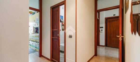 3 bedrooms Apartment in Milan, Italy No. 247830 22