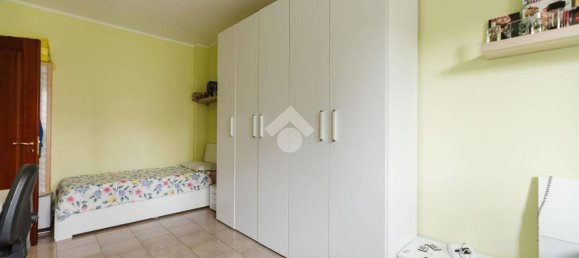 3 bedrooms Apartment in Milan, Italy No. 247830 19