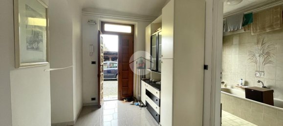 3 rooms Apartment in San Mauro Torinese, Italy No. 6558 6