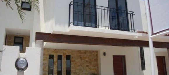 Casa de 3 dormitorios en Querétaro, Mexico No. 172760 2