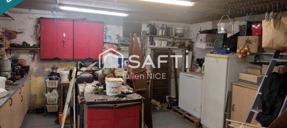 3 bedrooms House in Prisces, France No. 48531 17