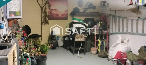 3 bedrooms House in Prisces, France No. 48531 12