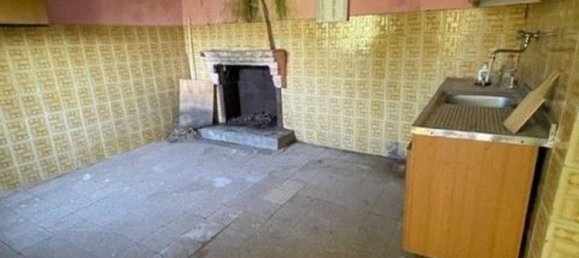 5 rooms House in Ferentino, Italy No. 20864 3