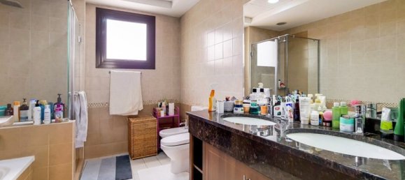 4 bedrooms Villa in Mudon, UAE No. 4536 13