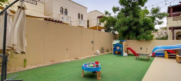 4 bedrooms Villa in Mudon, UAE No. 4536 9