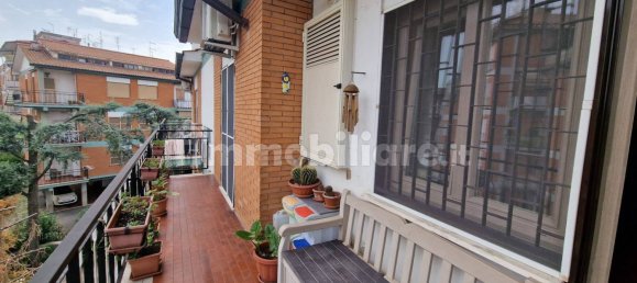 2 chambres Appartement à Rome, Italy No. 322465 8