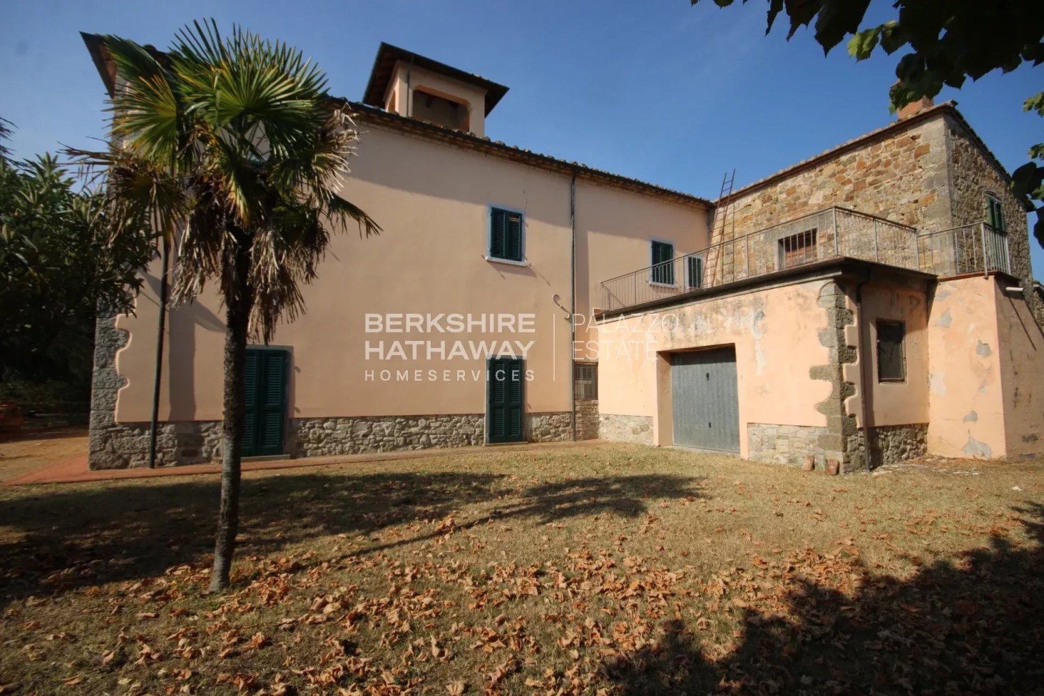 Villa de 7 dormitorios en Volterra, Italy No. 35143