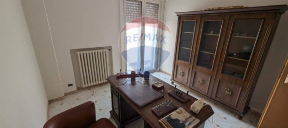 Apartamento de 6 divisões em Ragusa, Italy N.º 7054 21