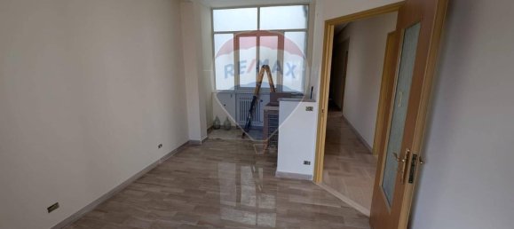 Apartamento de 6 divisões em Ragusa, Italy N.º 7054 77