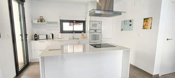 3 Schlafzimmer Villa in Los Montesinos, Spain, Nr. 177083 10