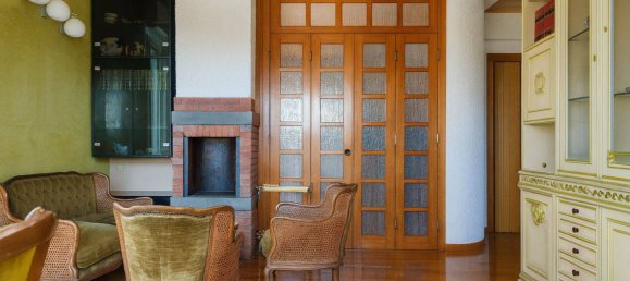 3 bedrooms Apartment in Rimini, Italy No. 258534 2