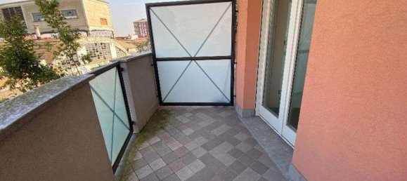 Apartamento de 3 habitaciónes en Abbiategrasso, Italy No. 7842 7