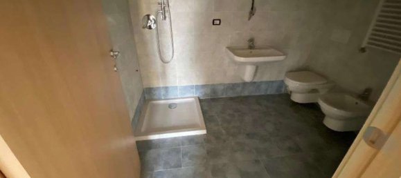 Apartamento de 3 habitaciónes en Abbiategrasso, Italy No. 7842 2