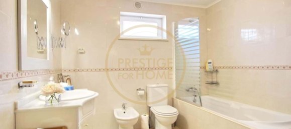 3 bedrooms Villa in Loule, Portugal No. 23300 18