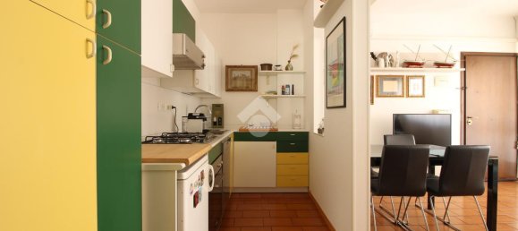2 rooms Apartment in Bologna, Italy No. 25208 5