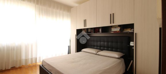 2 rooms Apartment in Bologna, Italy No. 25208 9