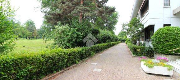 2 rooms Apartment in Bologna, Italy No. 25208 23