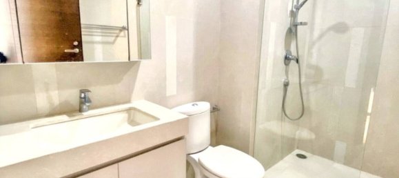 3 bedrooms Condo in Bangkok, Thailand No. 24952 10