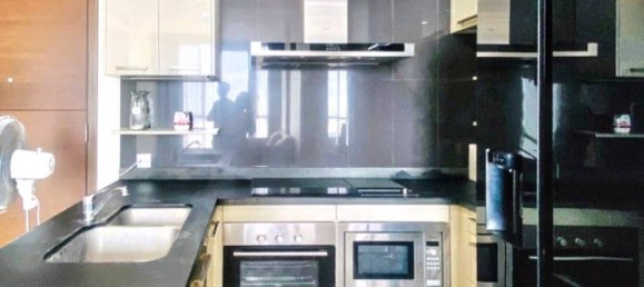 3 bedrooms Condo in Bangkok, Thailand No. 24952 6