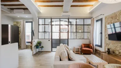 Квартира с 2 спальнями в Сантс-Монтжуик, Испания № 146451