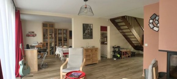 4 bedrooms House in Cernay-la-Ville, France No. 189128 2