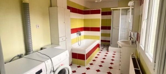 4 bedrooms House in Calais, France No. 330007 8