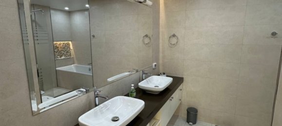 Apartamento de 3 dormitorios en Nasimi, Azerbaijan No. 1324 30