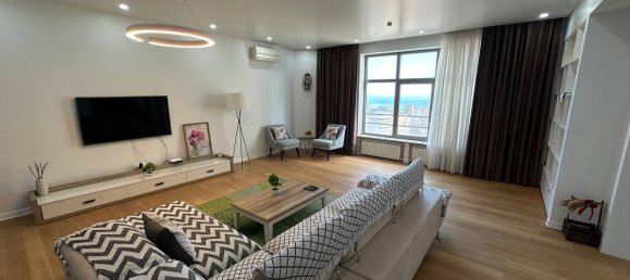 Apartamento de 3 dormitorios en Nasimi, Azerbaijan No. 1324 6