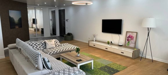 Apartamento de 3 dormitorios en Nasimi, Azerbaijan No. 1324 2