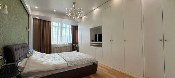 Apartamento de 3 dormitorios en Nasimi, Azerbaijan No. 1324 29