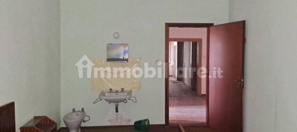 Edifício de 5 divisões em Comano Terme, Italy N.º 278925 10