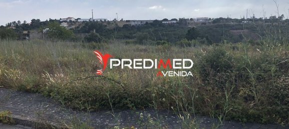 729m² Land in Fatima, Portugal No. 142980 3