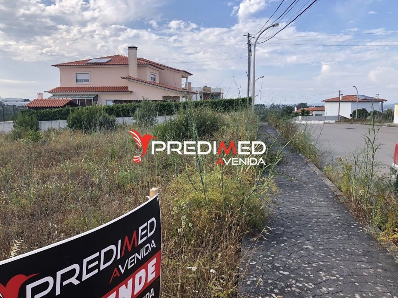 729m² Land in Fatima, Portugal No. 142980